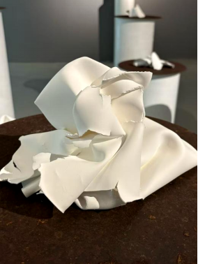 瓷界展覽現(xiàn)場作品