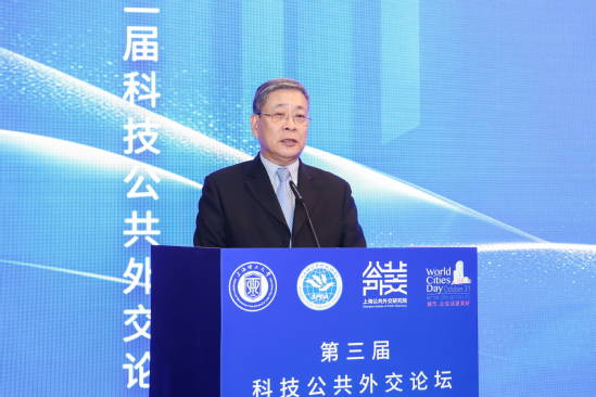 李文輝作總結(jié)講話