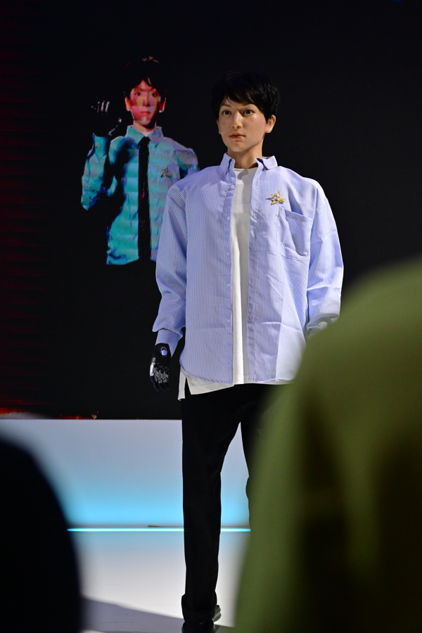 “他”在世界人工智能大會(huì)上拿到錄取通知書