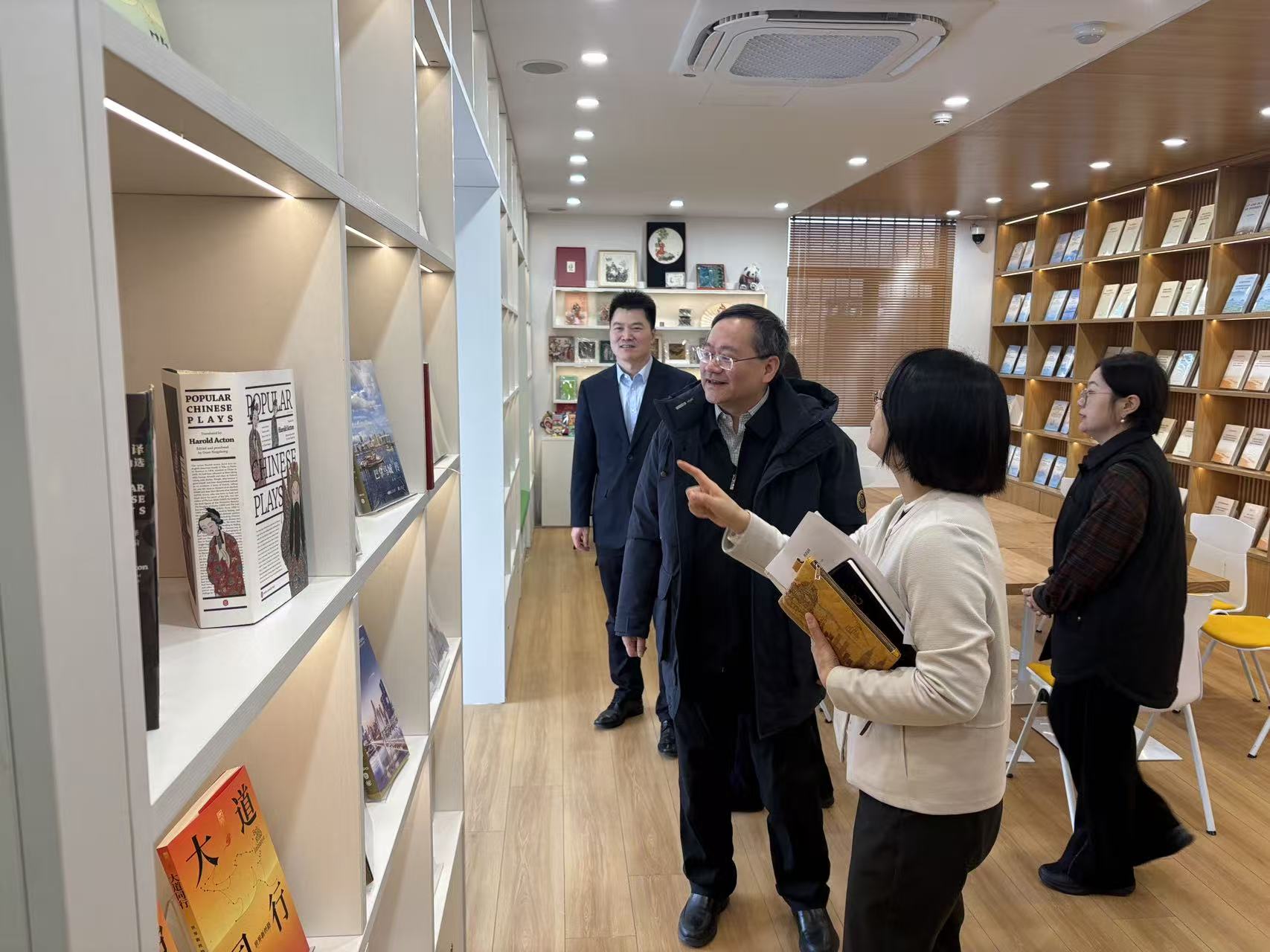 參觀外文出版社